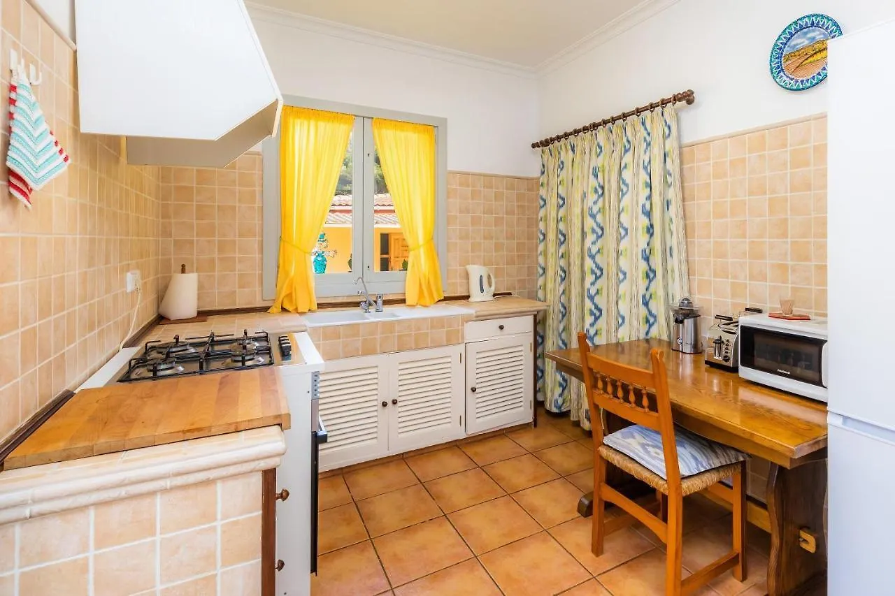 Casa Erinna Cala Ratjada  Holiday home